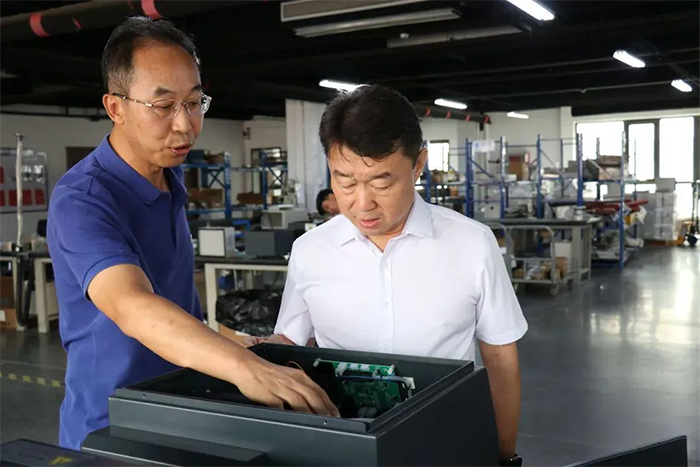 热烈欢迎市委书记赵敏涛莅临爱普特环保科技涿州有限公司调研指导
